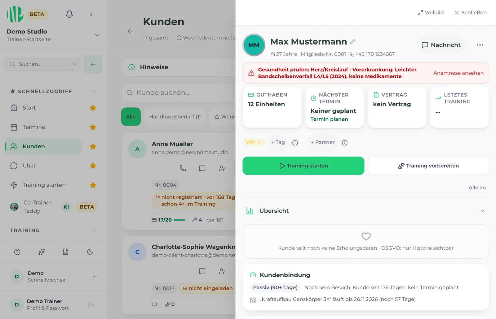 Kundenakte in New Prime: Gesundheitshinweis aus der Anamnese, Guthaben, nächster Termin, Vertrag und Training starten