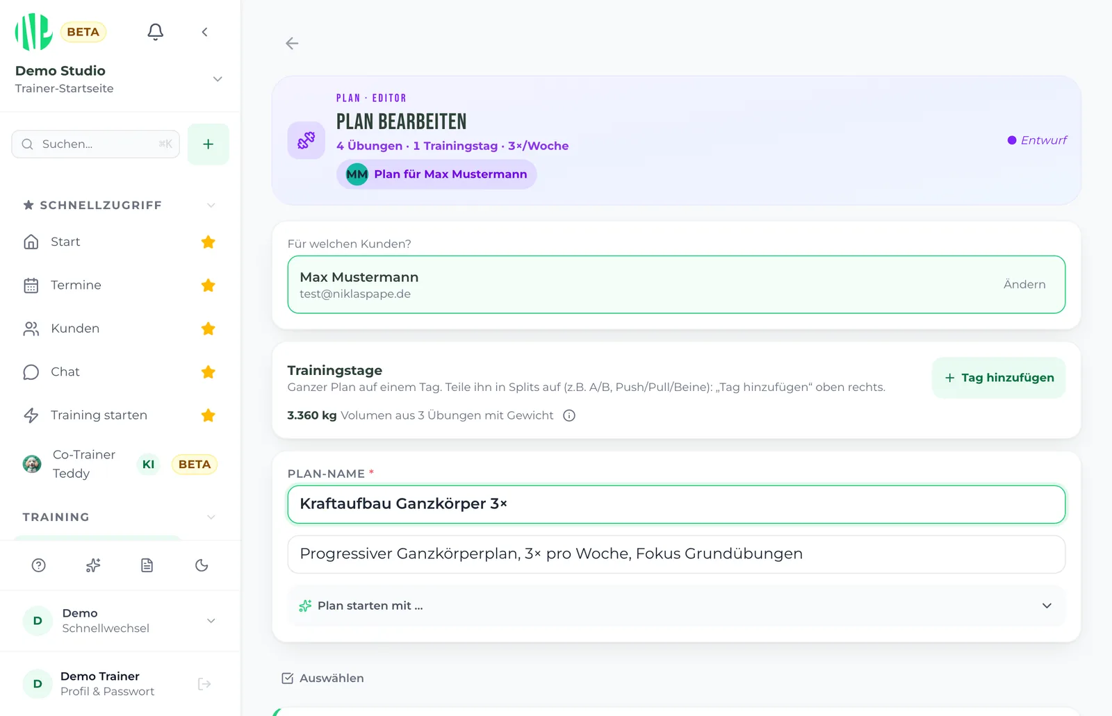 Plan-Editor in New Prime: Trainingsplan für einen Kunden mit Trainingstagen und Übungen